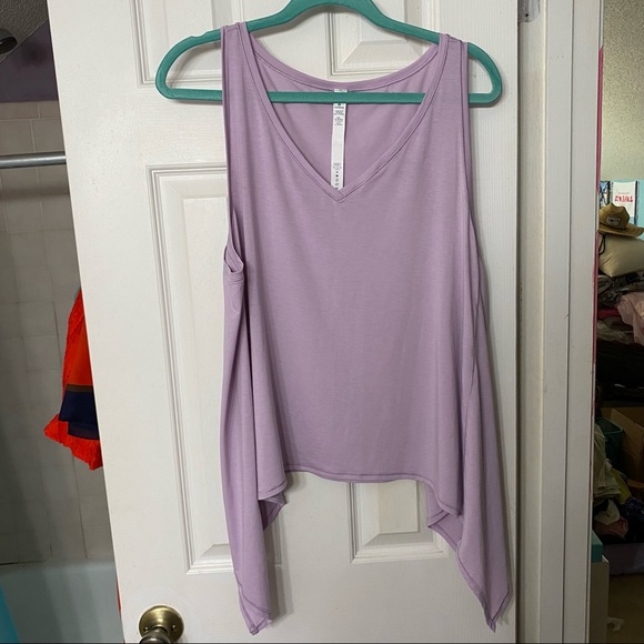 Lululemon Lavender Watch Me Flip Tank - Picture 4 of 6